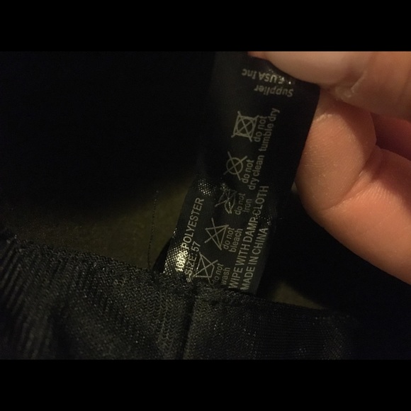 Green hat - Picture 3 of 3